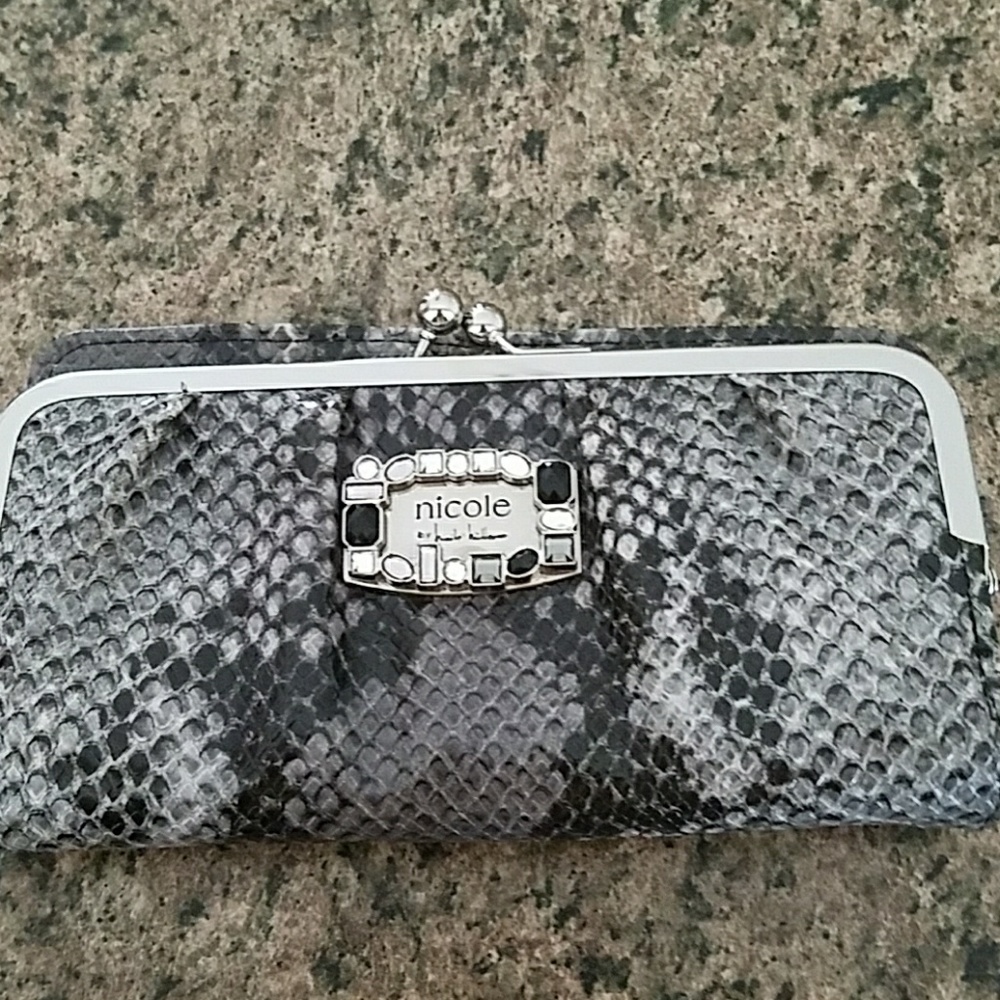 Clutch purse